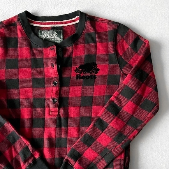 ROOTS Fleece Cabin Henley - Picture 2 of 9